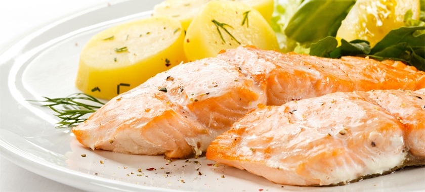 SALMóN CON SALSA DE LIMóN A LA PLANCHA